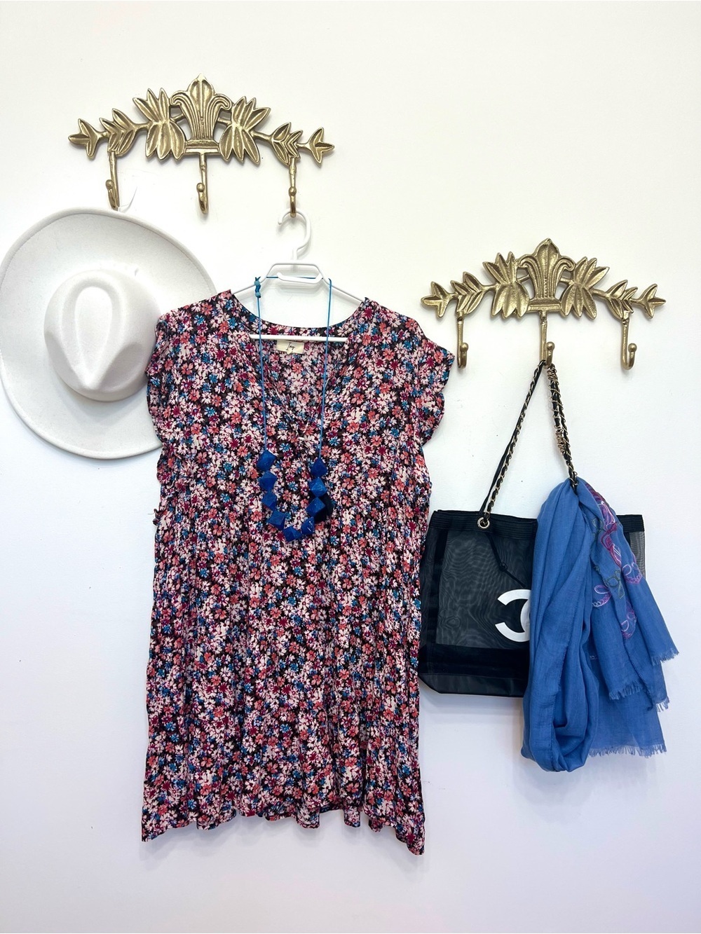 Shabby chic floral tunic or dress  with soft feel Xl ptp 23” l 34”